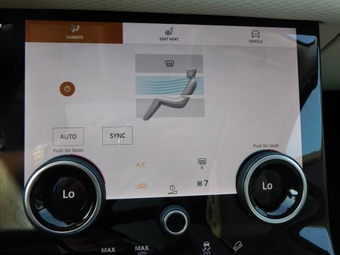 Used 2023 Land Rover Range Rover Velar S image 23