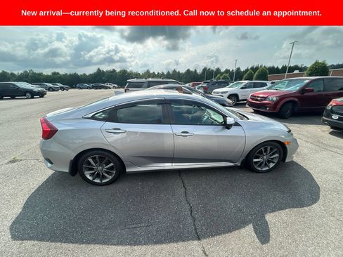 Used 2019 Honda Civic EX-L image 7