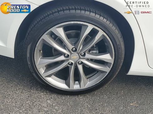 Used 2023 Chevrolet Malibu LT FWD image 7