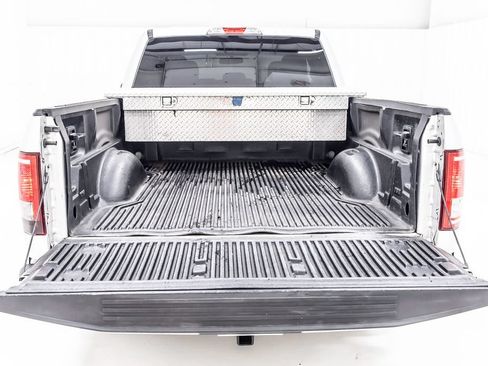 Used 2017 Ford F150 XLT w/ Equipment Group 301A Mid RWD image 38