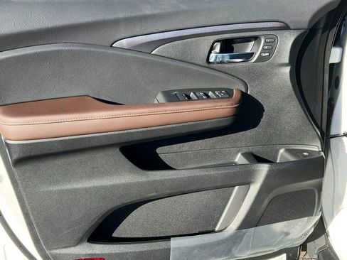 New 2026 Honda Ridgeline RTL image 14