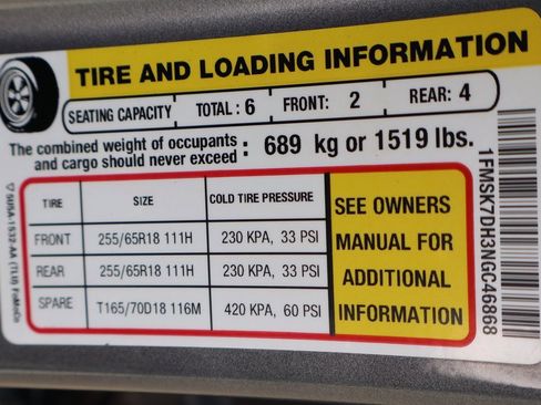 Used 2022 Ford Explorer XLT image 42