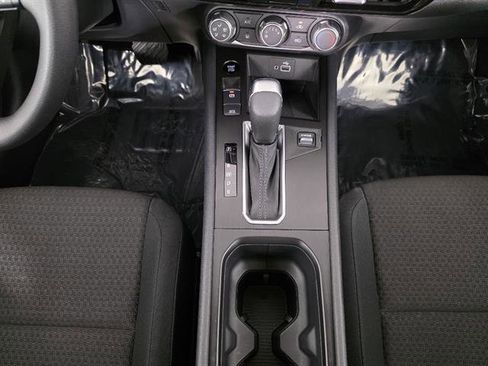 Used 2025 Nissan Kicks S FWD image 37