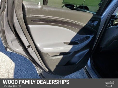 Used 2020 Buick Envision Premium image 24