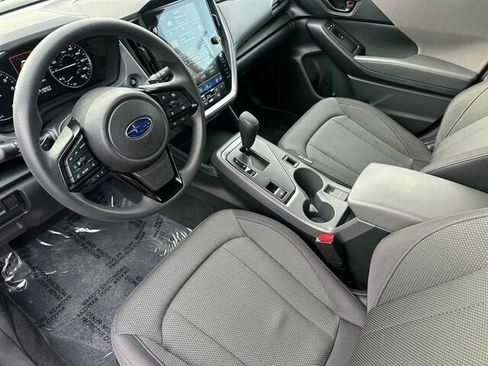 Used 2024 Subaru Crosstrek 2.0i Premium w/ Popular Package #4 image 10