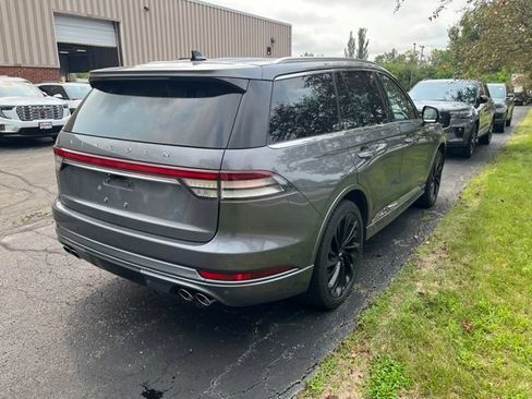 Used 2022 Lincoln Aviator Reserve w/ Equipment Group 201A AWD/4WD image 4