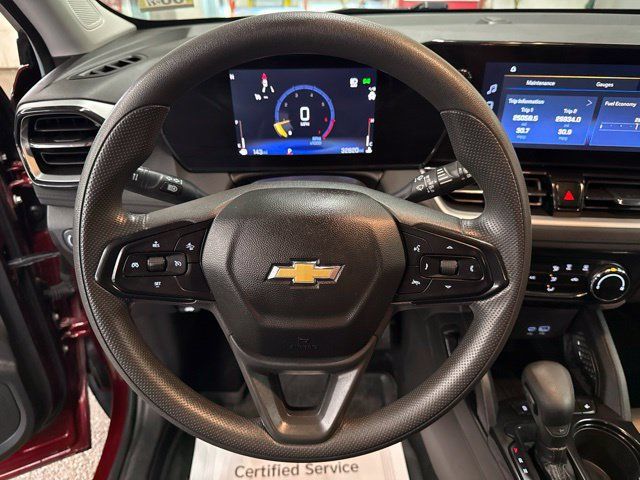 Used 2024 Chevrolet TrailBlazer LT w/ Driver Confidence Package FWD image 13