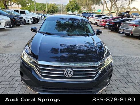 Used 2020 Volkswagen Passat 2.0T SE w/ Sunroof Package image 14