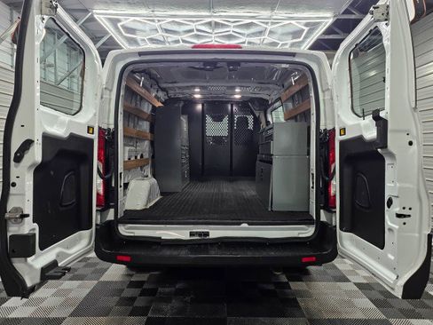 Used 2021 Ford Transit 250 Low Roof w/ Exterior Upgrade Package RWD image 12