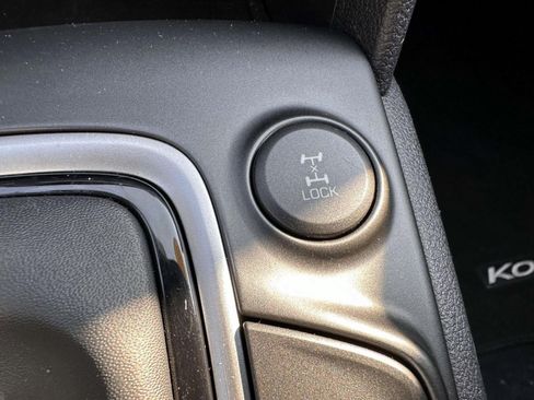 Used 2018 Hyundai Kona SE AWD/4WD image 24