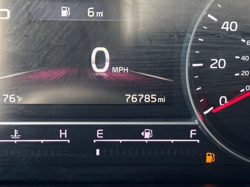 Used 2023 Kia Sorento S image 13