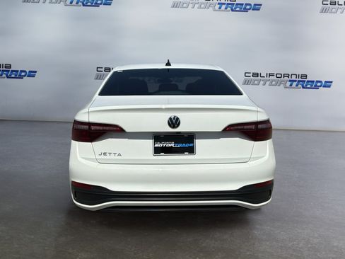 Used 2024 Volkswagen Jetta S FWD image 6