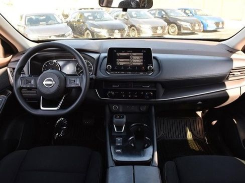 Certified 2023 Nissan Rogue S image 8