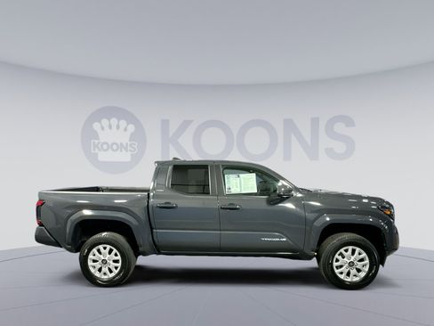 Used 2024 Toyota Tacoma SR5 image 8