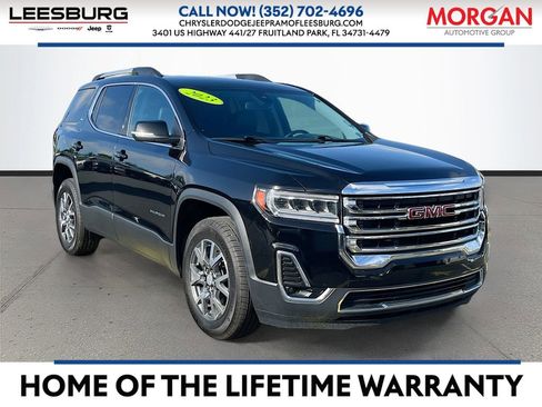 Used 2023 GMC Acadia SLT AWD/4WD image 1