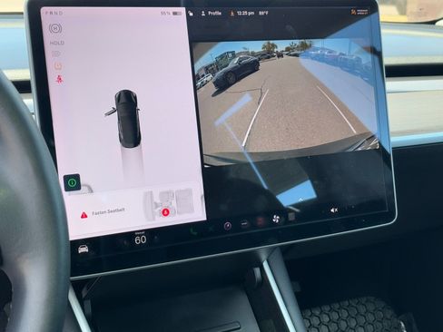 Used 2019 Tesla Model 3 Standard Range Plus image 24