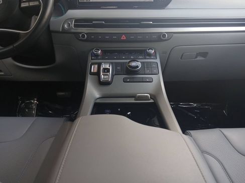 Used 2025 Hyundai Palisade SEL FWD image 11