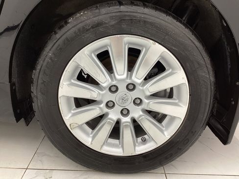 Used 2015 Toyota Sienna LE AWD/4WD image 44