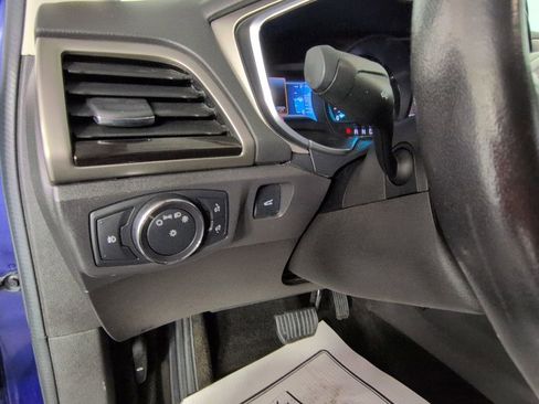 Used 2015 Ford Fusion SE w/ Equipment Group 202A image 22