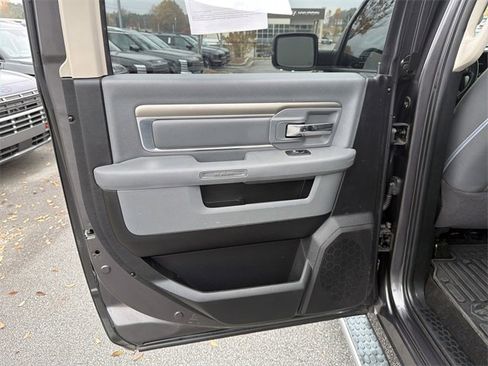 Used 2018 RAM 1500 Big Horn image 21