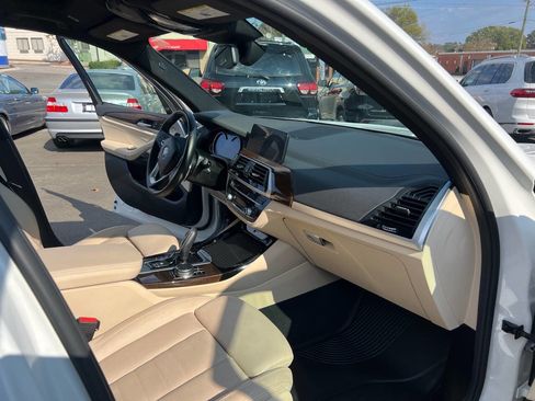 Used 2018 BMW X3 M40i image 21