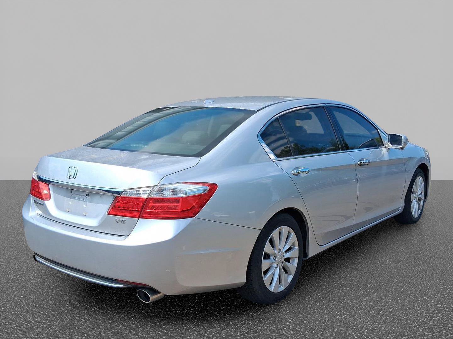 Used 2013 Honda Accord EX-L image 4