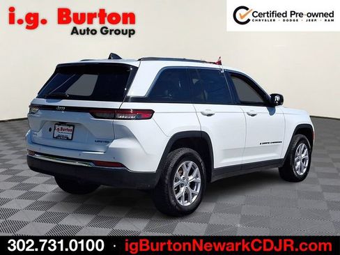 Used 2022 Jeep Grand Cherokee Limited AWD/4WD image 6