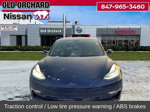 Used 2019 Tesla Model 3 Standard Range Plus image 3
