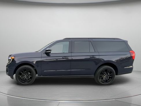New 2027 Ford Expedition Max Platinum RWD image 16