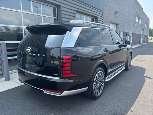 Used 2026 Hyundai Palisade Calligraphy AWD/4WD image 4