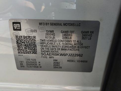 Used 2023 Buick Enclave Essence w/ Experience Buick Package FWD image 33