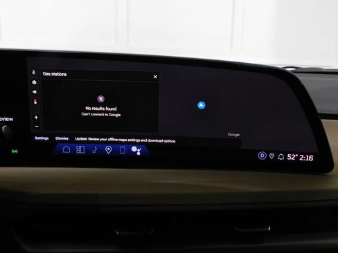 Used 2024 Cadillac XT4 Luxury w/ Cold Weather Package image 58