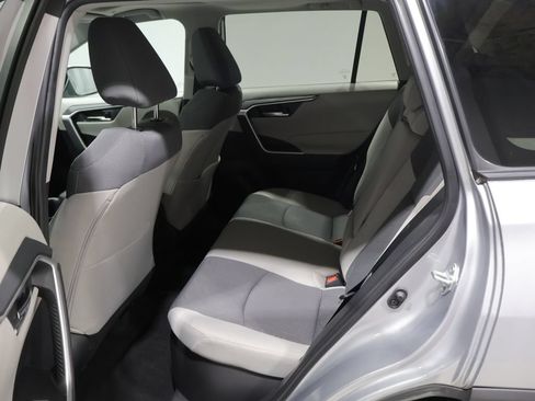 Used 2024 Toyota RAV4 XLE w/ Convenience Package AWD/4WD image 18