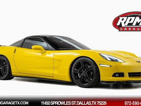 Used 2013 Chevrolet Corvette Coupe w/ 3LT Preferred Equipment Group RWD image 1