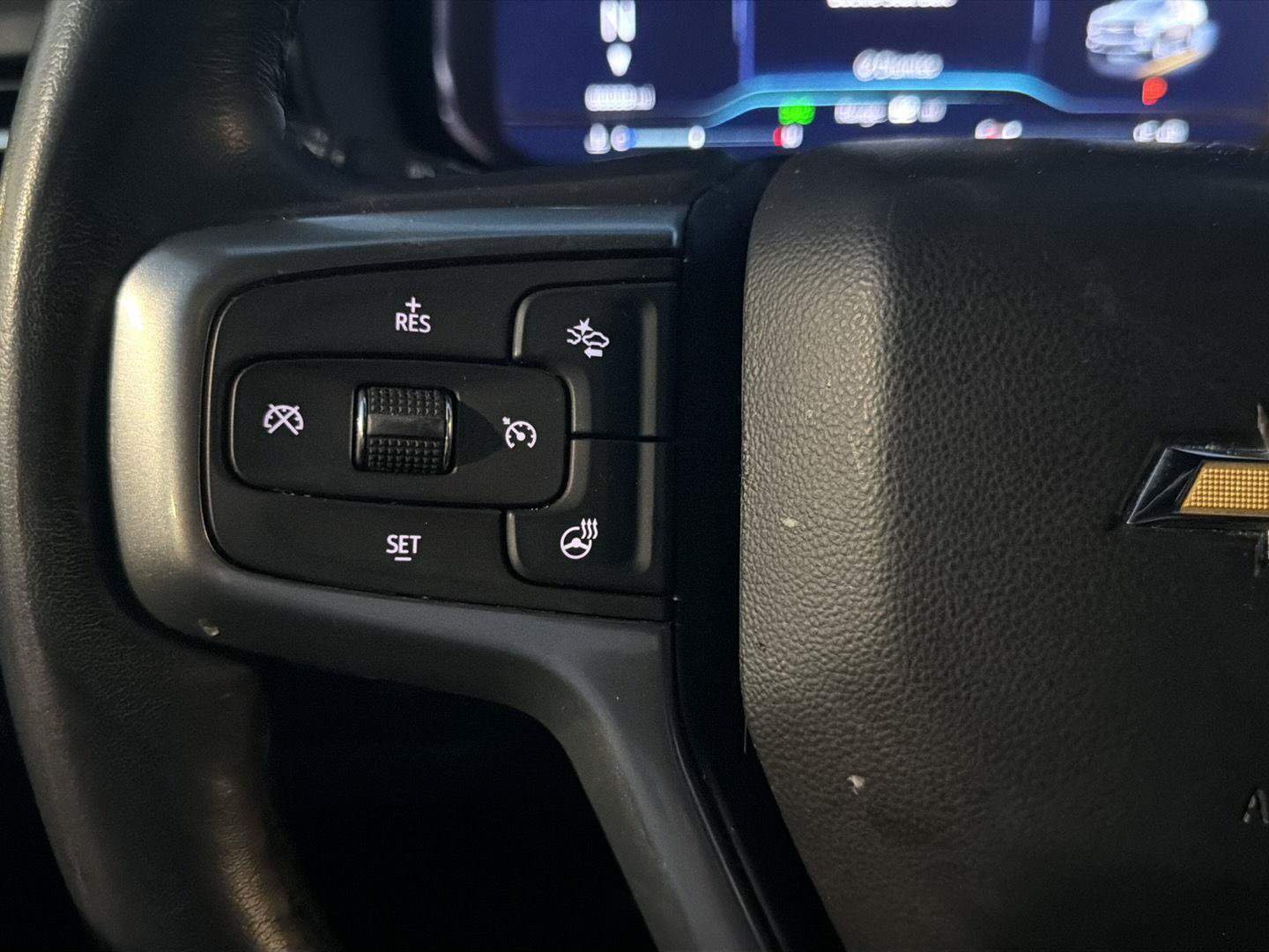 Used 2022 Chevrolet Tahoe LT w/ Luxury Package RWD image 10
