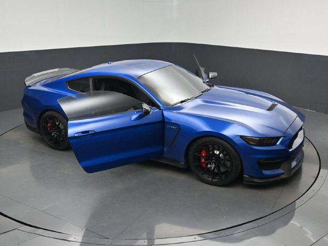 Used 2017 Ford Mustang Shelby GT350 w/ Electronics Package RWD image 19