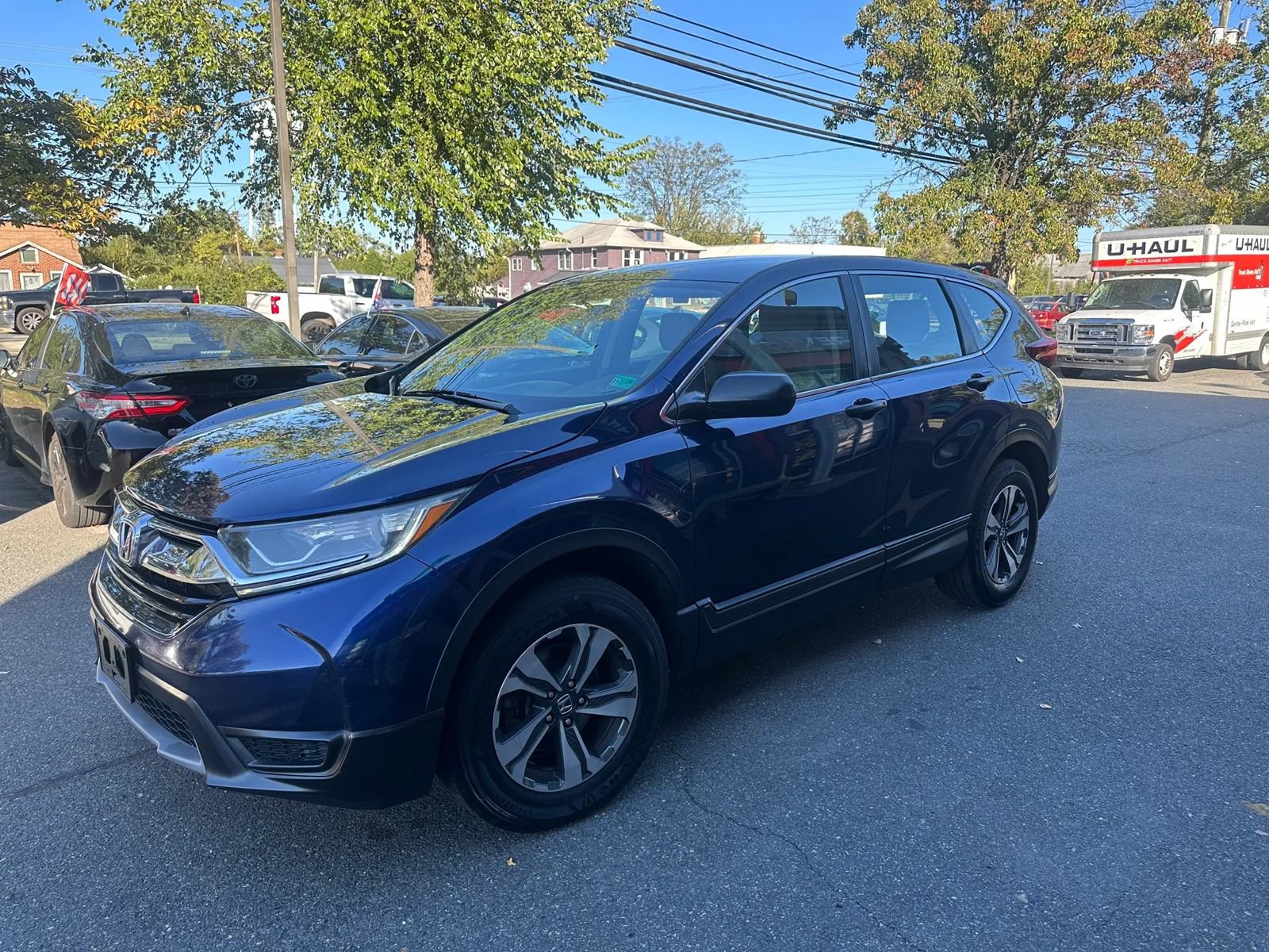 Used 2017 Honda CR-V LX image 3