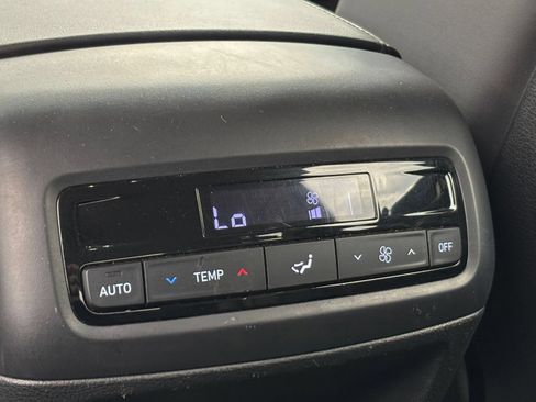 Used 2025 Hyundai Palisade SEL AWD/4WD image 25