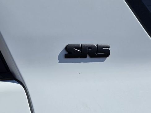 Used 2022 Toyota 4Runner SR5 Premium w/ Moonroof Package image 32