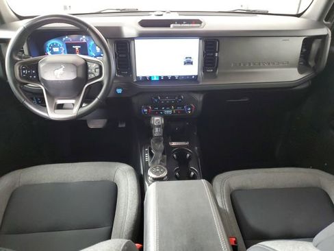 Used 2025 Ford Bronco Big Bend image 14