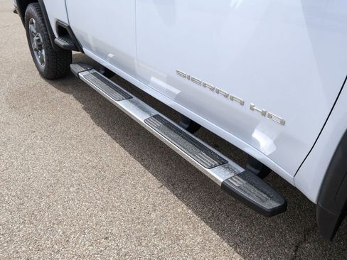 New 2026 GMC Sierra 2500 SLT w/ SLT Premium Package image 7