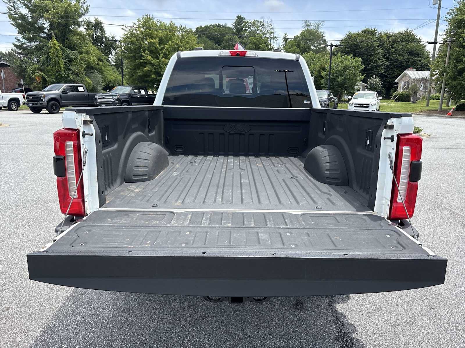 Used 2023 Ford F250 Lariat w/ Chrome Package AWD/4WD image 26