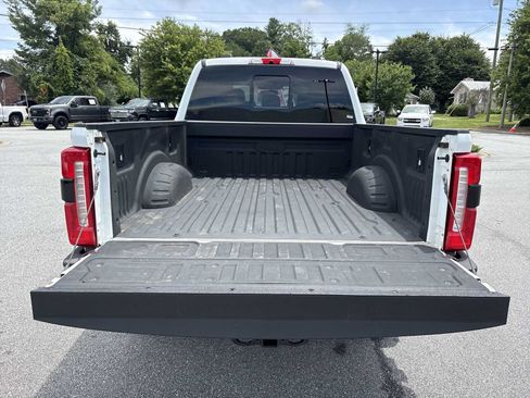 Used 2023 Ford F250 Lariat w/ Chrome Package AWD/4WD image 26