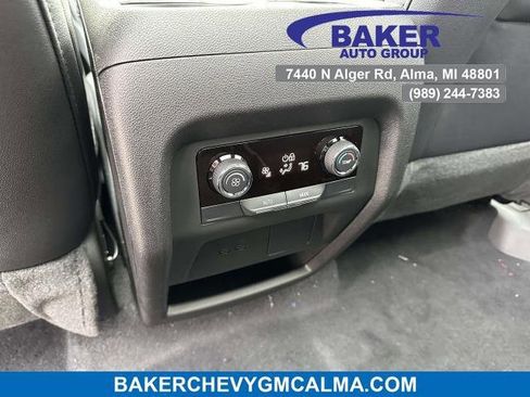New 2026 Chevrolet Traverse LT w/ Sun and Wheel Package image 25