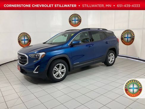 Used 2019 GMC Terrain SLE w/ Driver Convenience Package AWD/4WD image 1