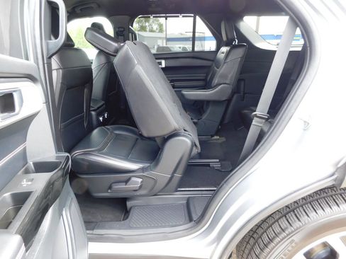 Used 2021 Ford Explorer ST w/ Equipment Group 401A AWD/4WD image 38