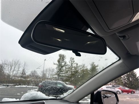 Used 2024 Toyota RAV4 LE image 17