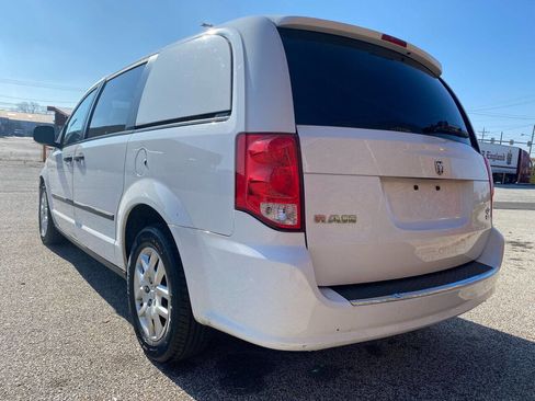 Used 2015 RAM C/V Tradesman w/ UConnect Hands-Free Group image 2