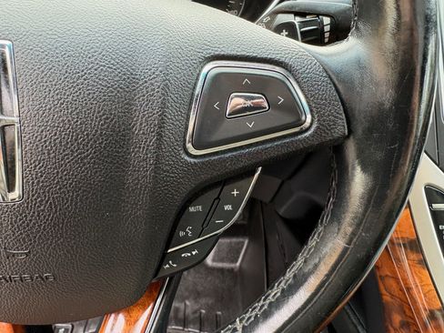 Used 2016 Lincoln MKX Reserve w/ Technology Package image 35