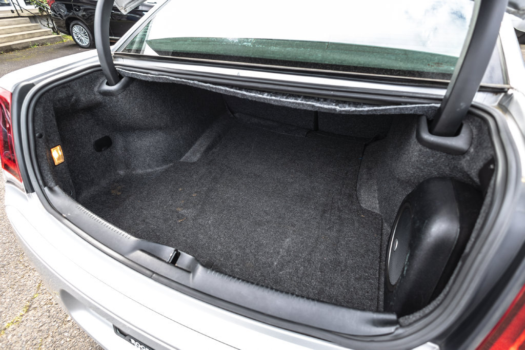 Used 2023 Chrysler 300 S RWD image 34